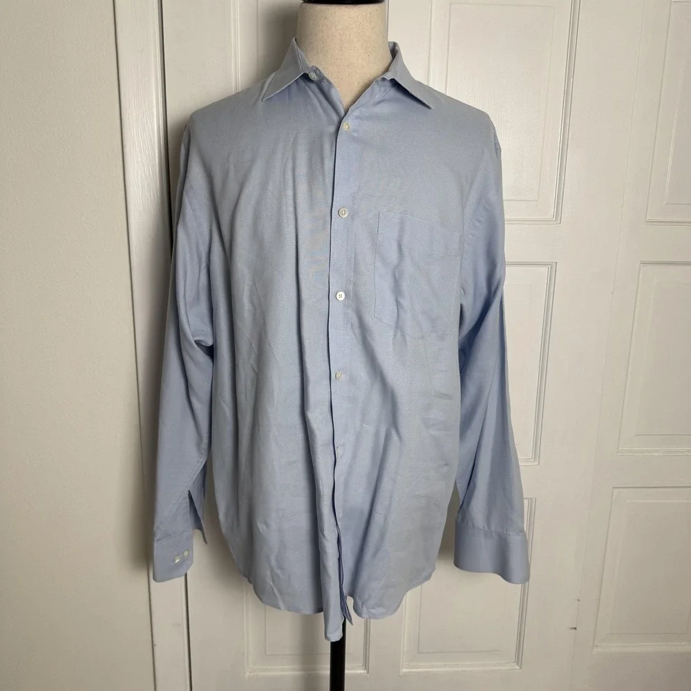 Vintage Banana Republic Shirt Mens XL Light Blue Relaxed Fit 100% Cotton 00s